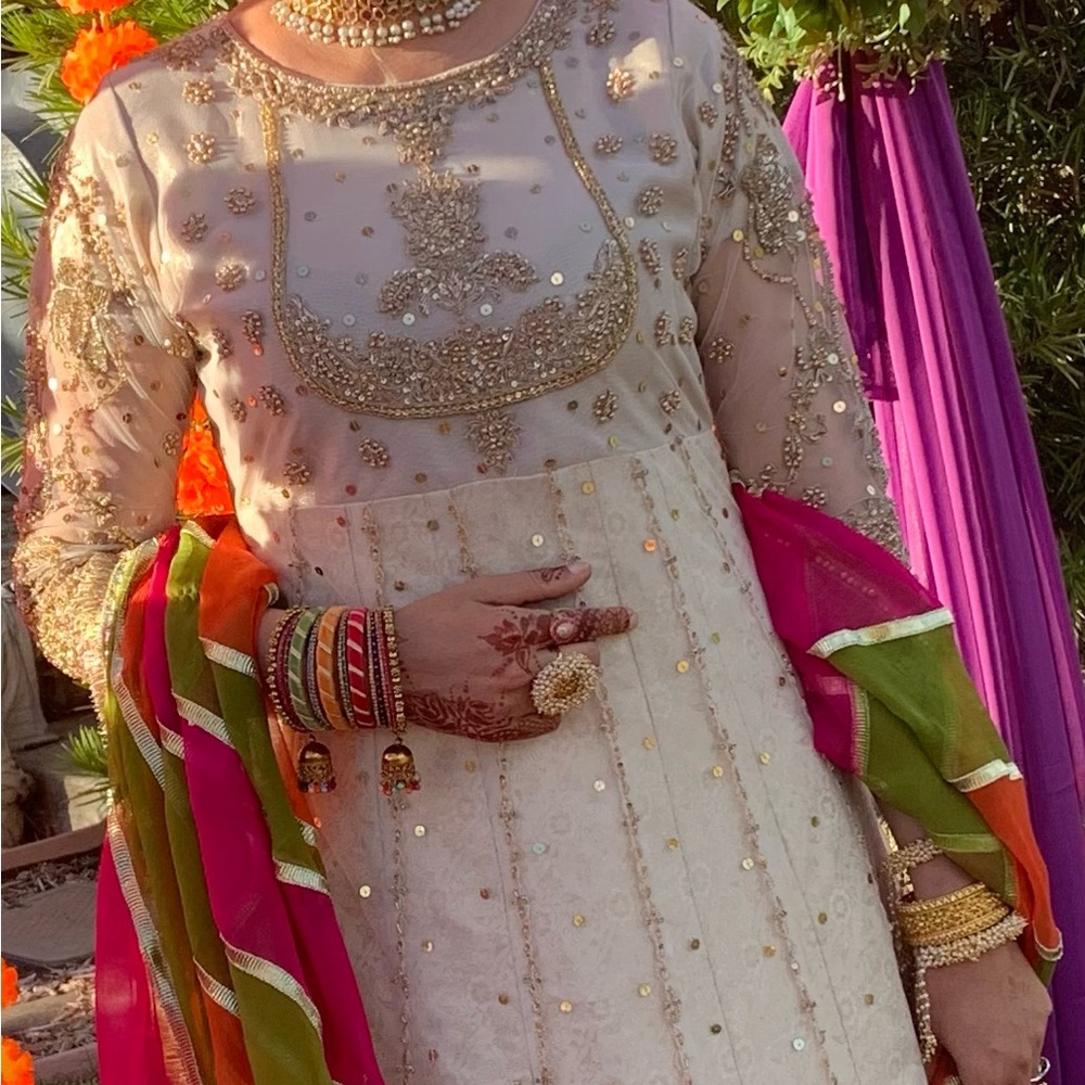 Pakistani formal outfit